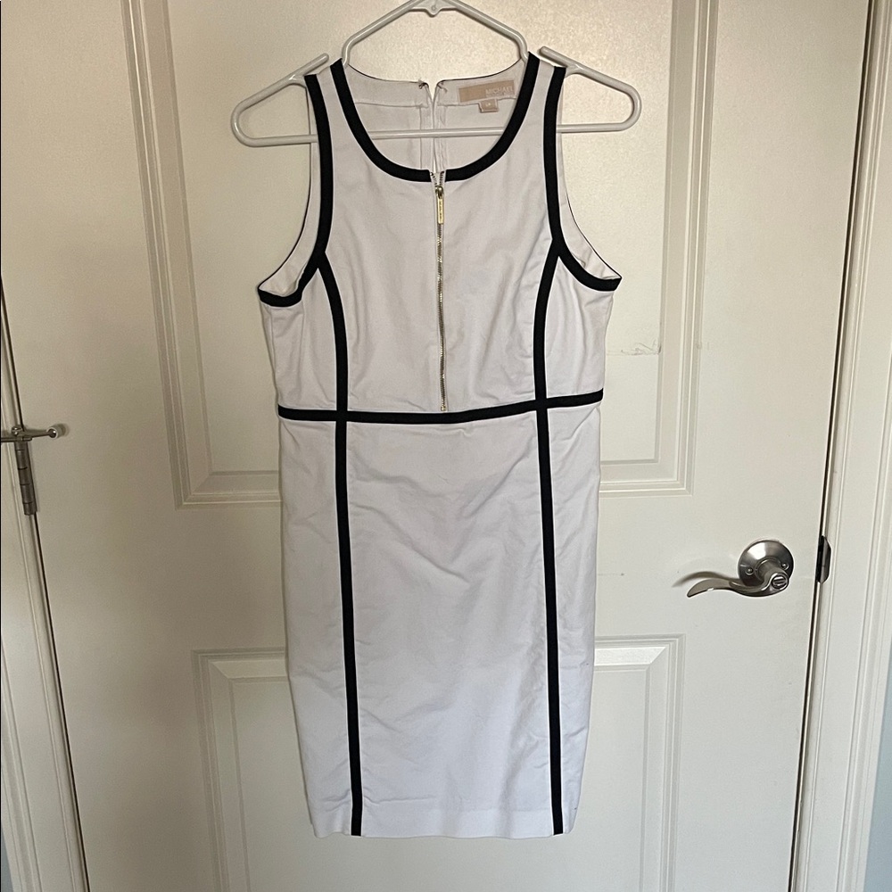 Elegant White and Black Sleeveless Dress